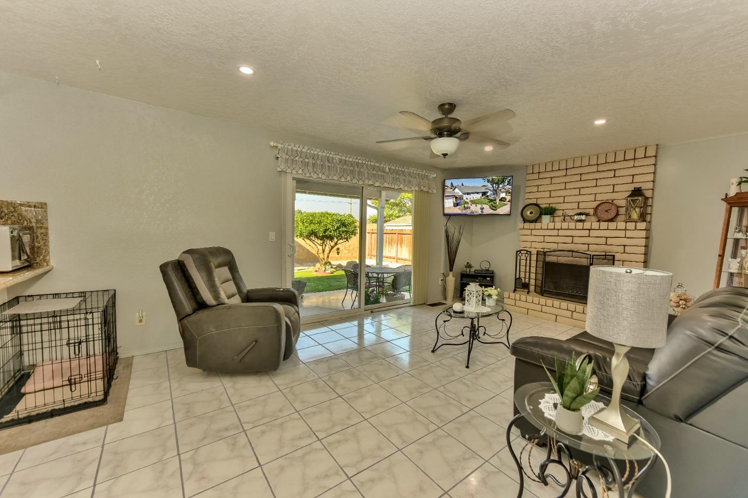 2813 Stoneridge Drive