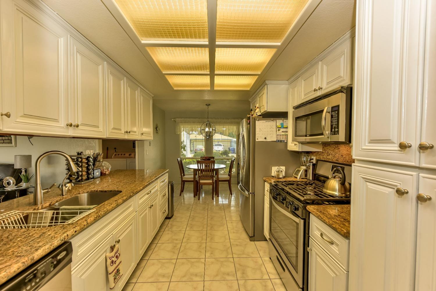 2813 Stoneridge Drive
