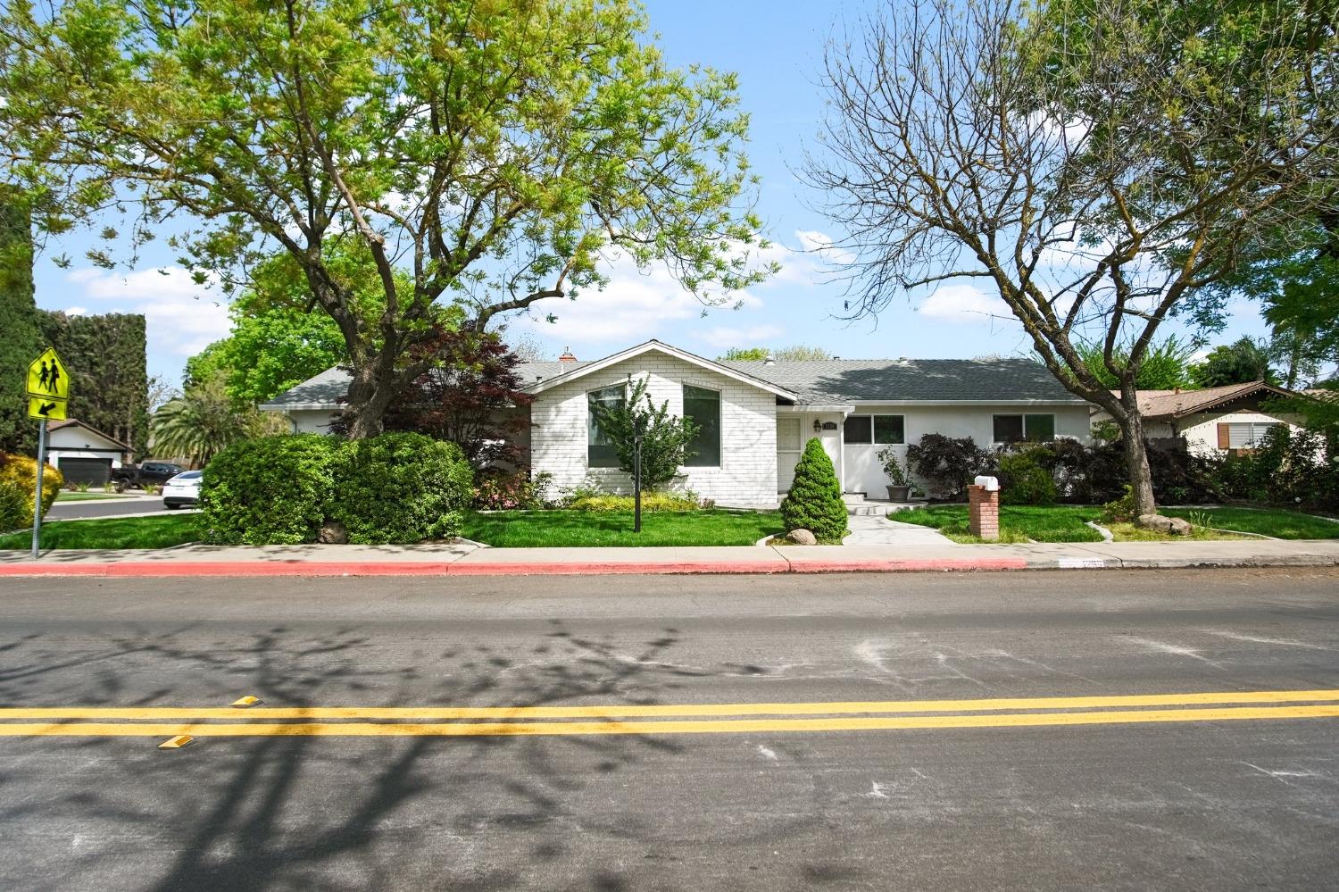 1236 Sonoma Avenue