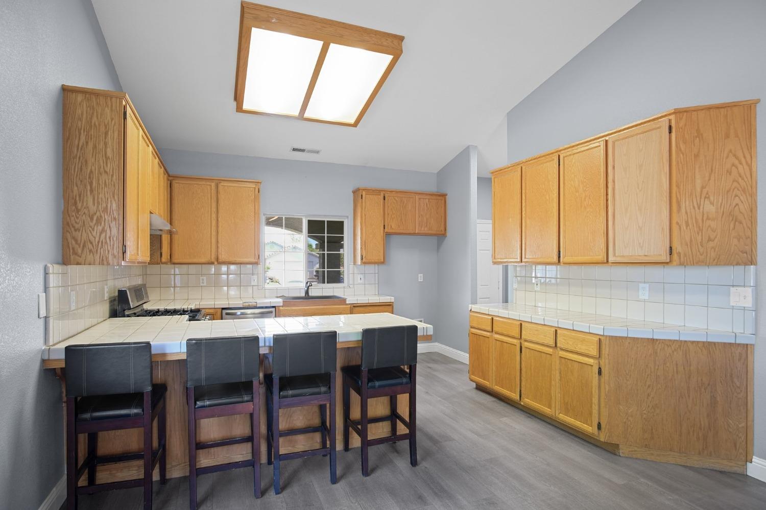1956 Dewitt Court