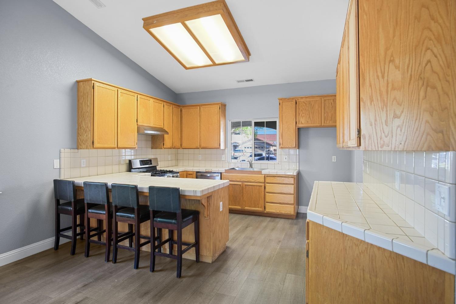 1956 Dewitt Court