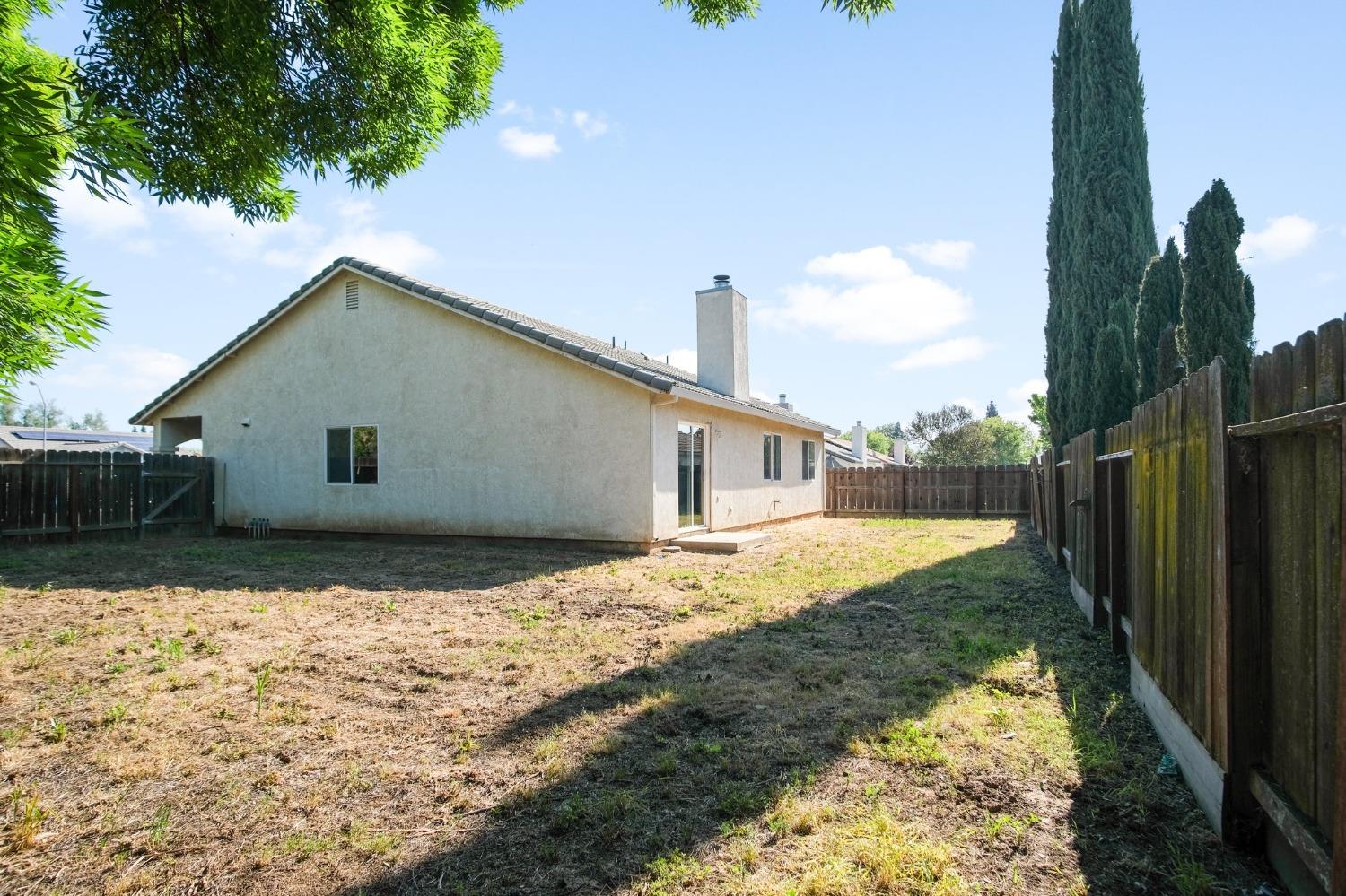 1956 Dewitt Court