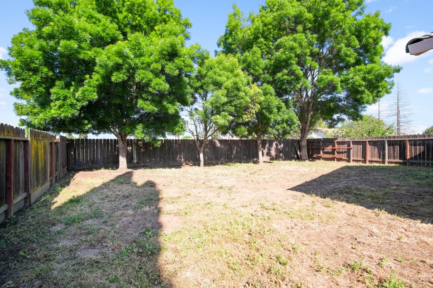 1956 Dewitt Court