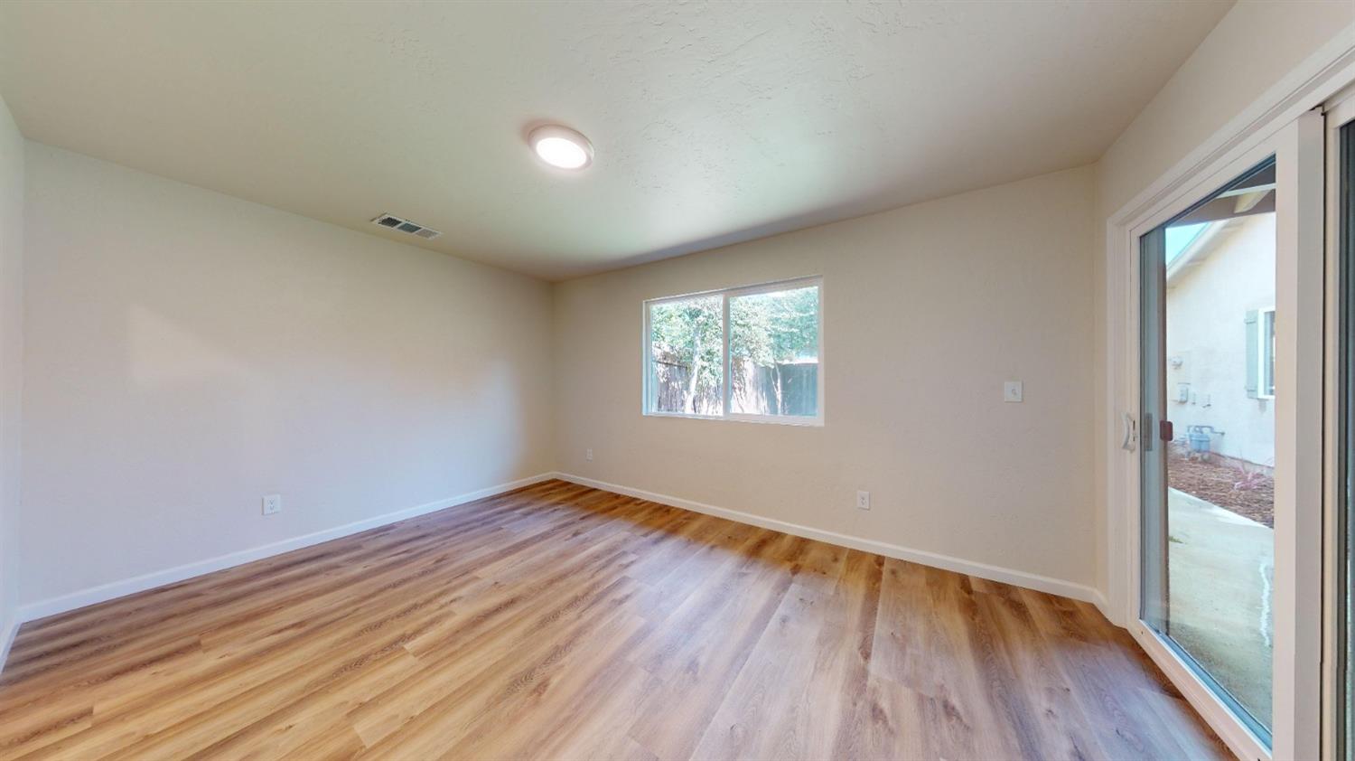2004 Minoso Drive
