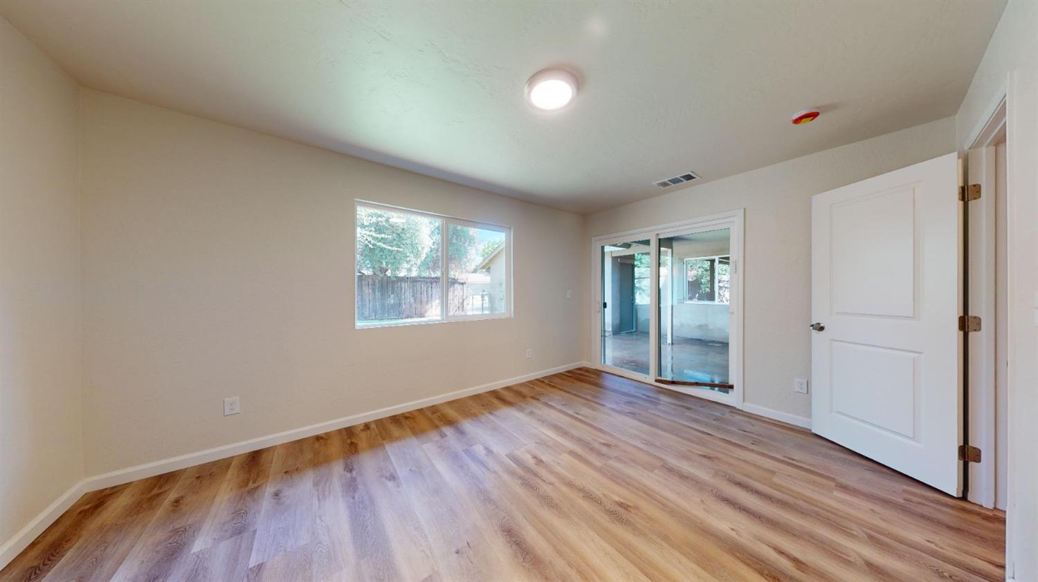 2004 Minoso Drive