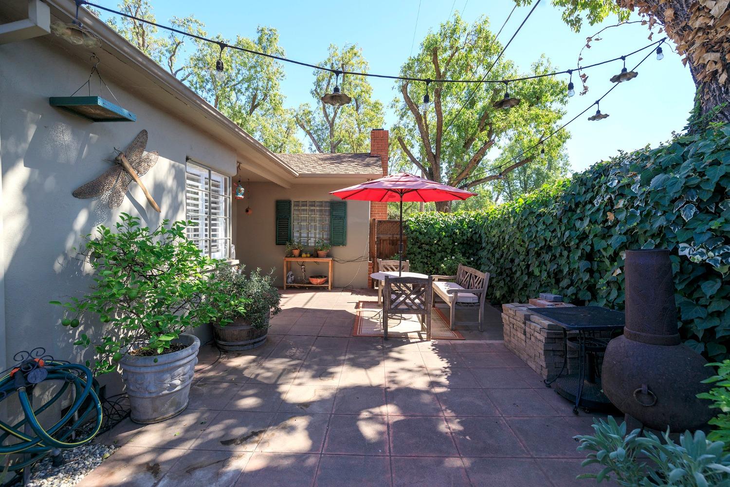 301 Bonita Avenue