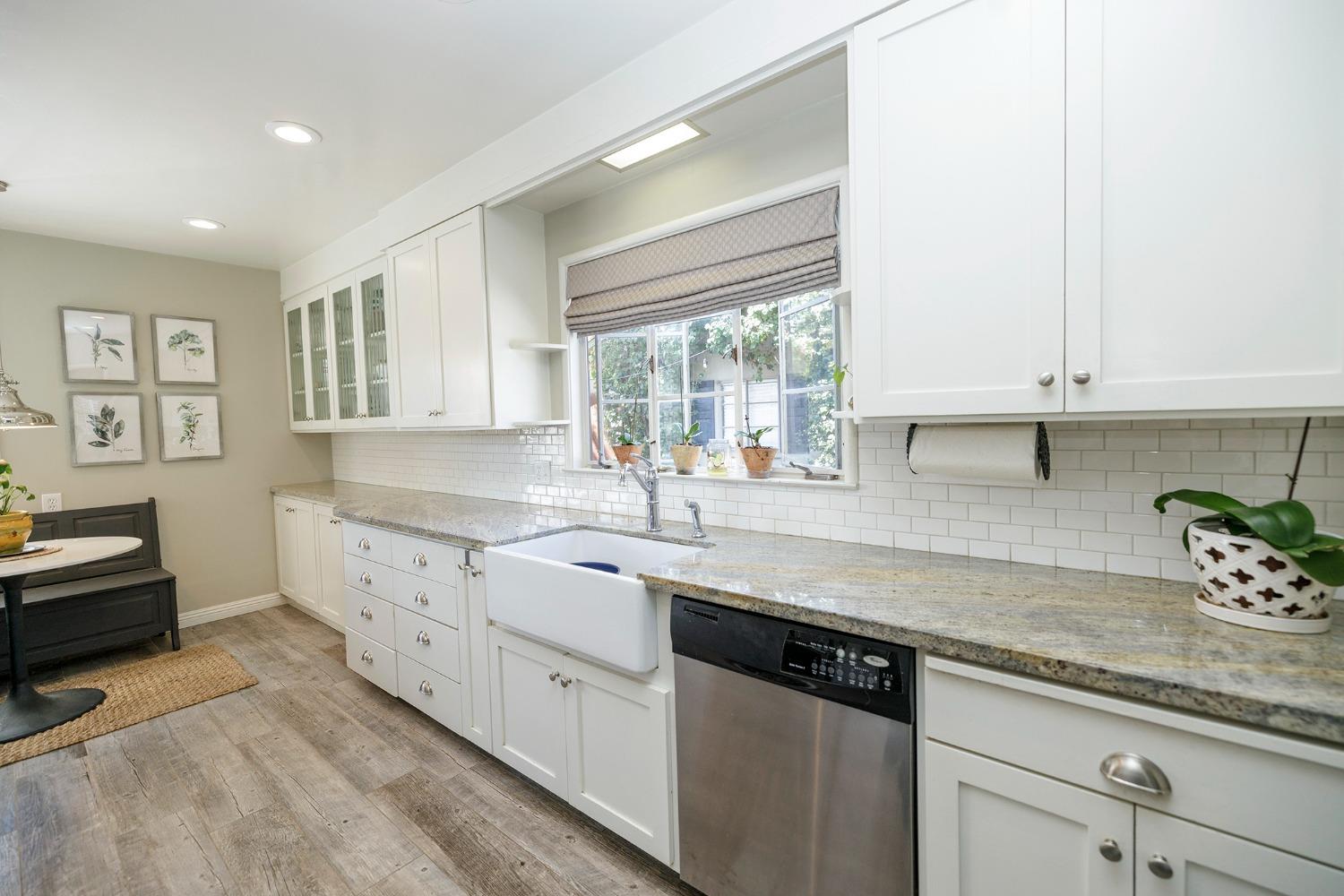 301 Bonita Avenue