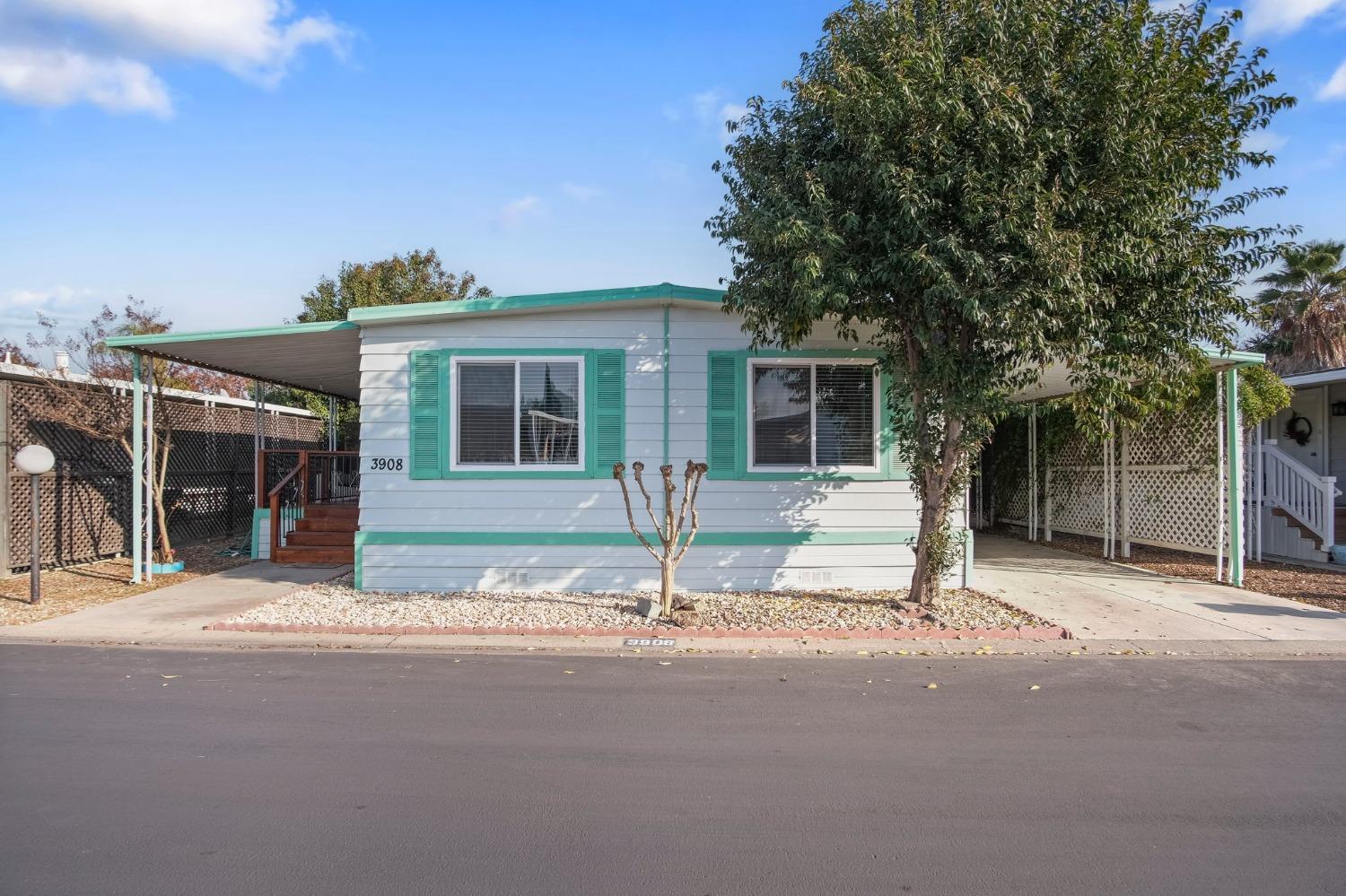 3908 Moana Way