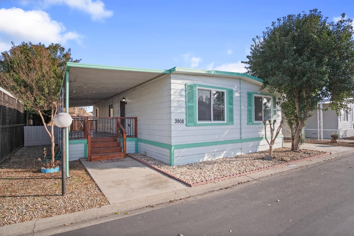 3908 Moana Way