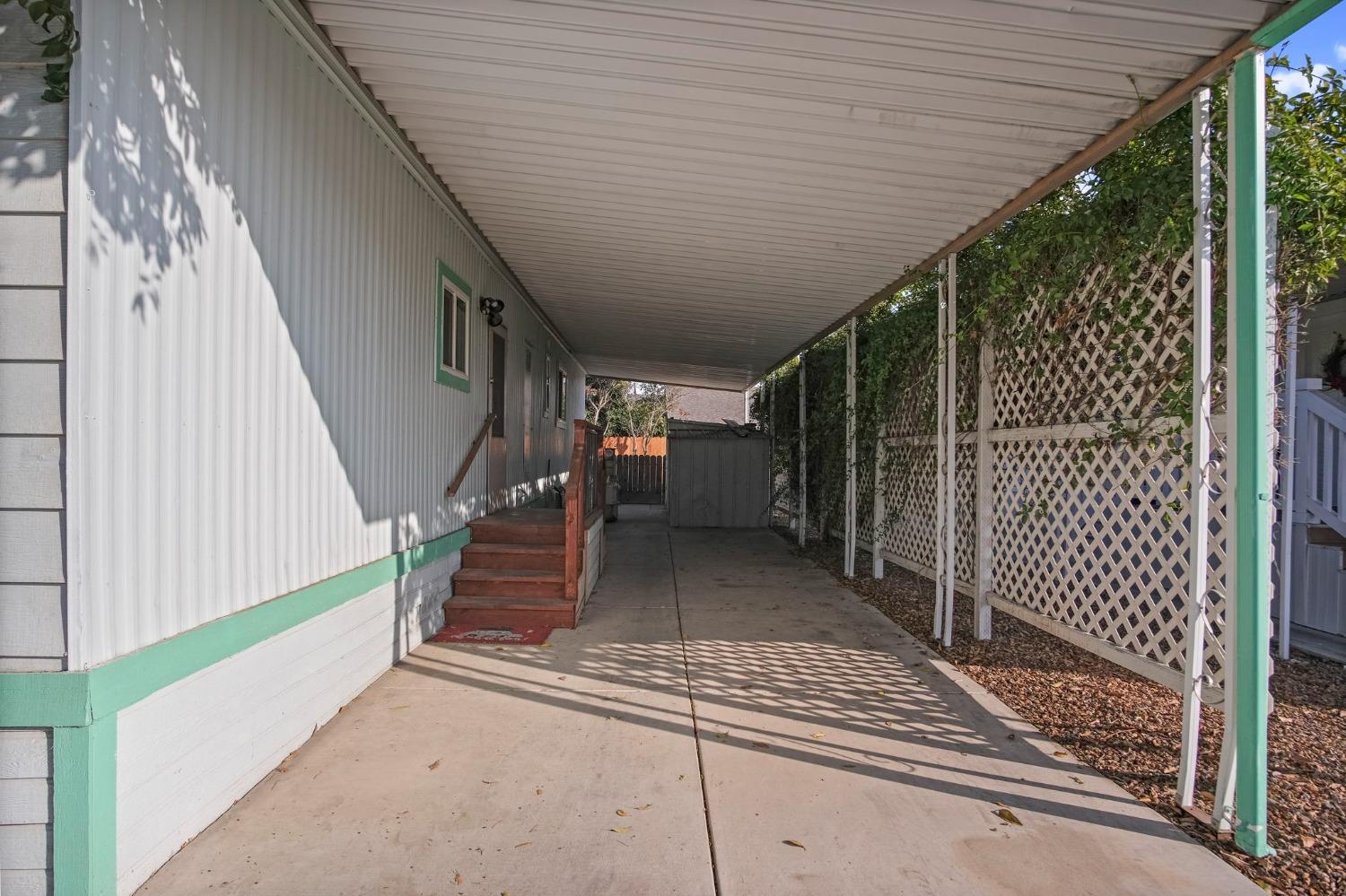 3908 Moana Way