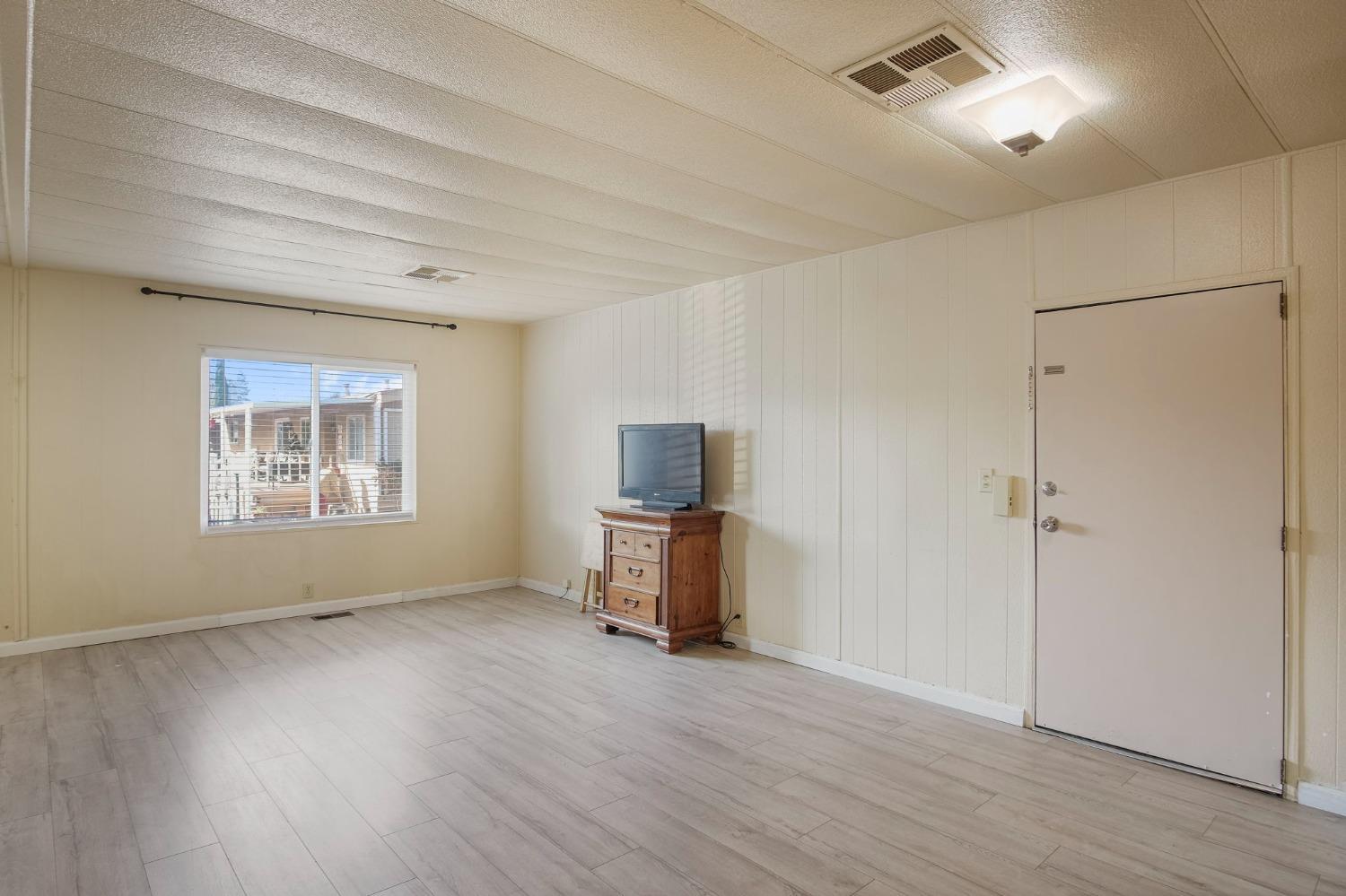 3908 Moana Way