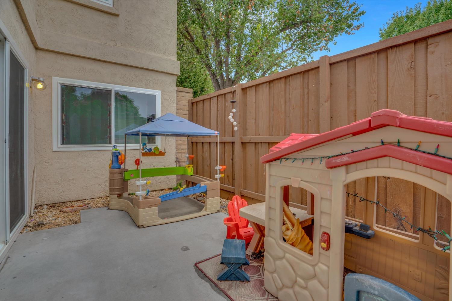 1013 Claremont Court