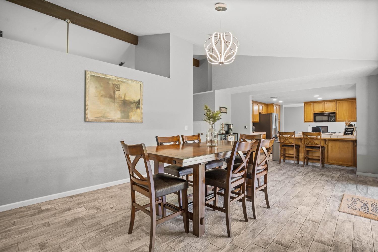 2512 Manor Oak Drive