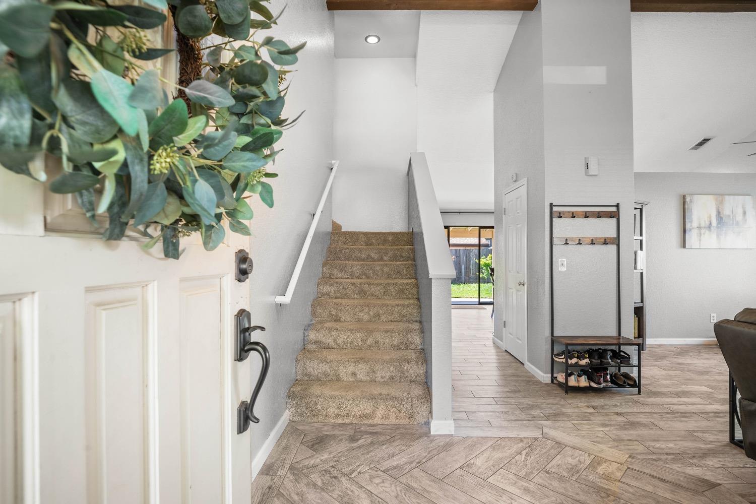 2512 Manor Oak Drive