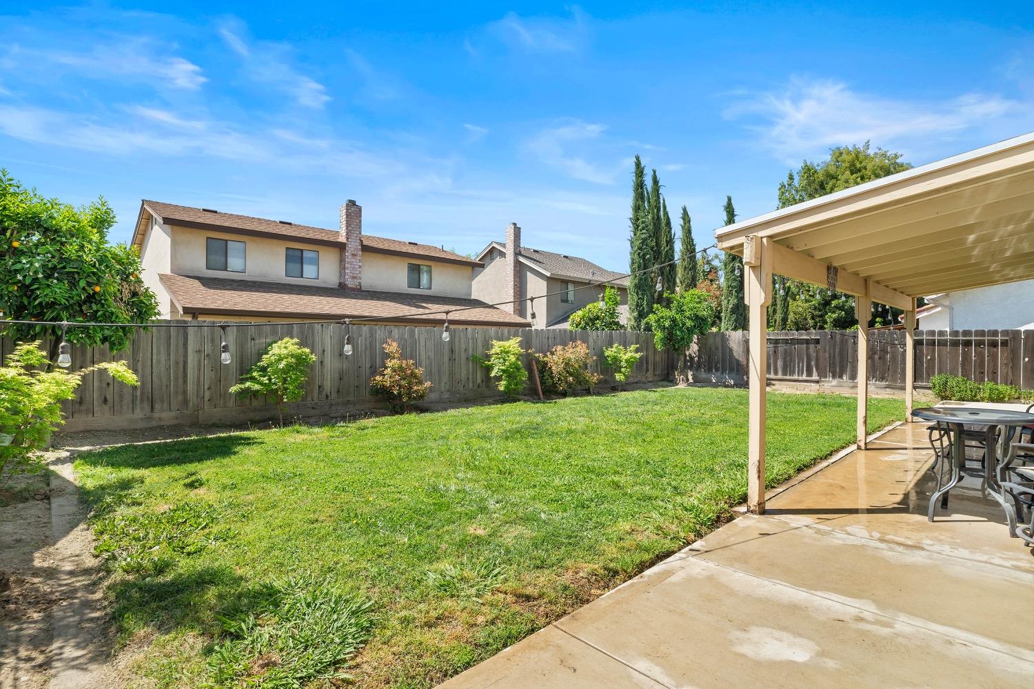 2512 Manor Oak Drive