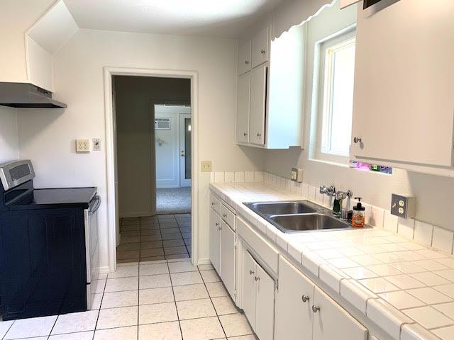 426 Flower Street