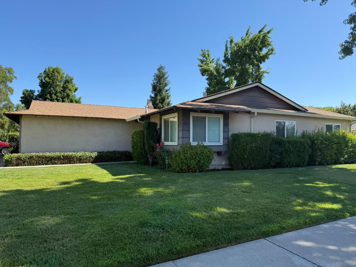 4000 Blue Bird Drive
