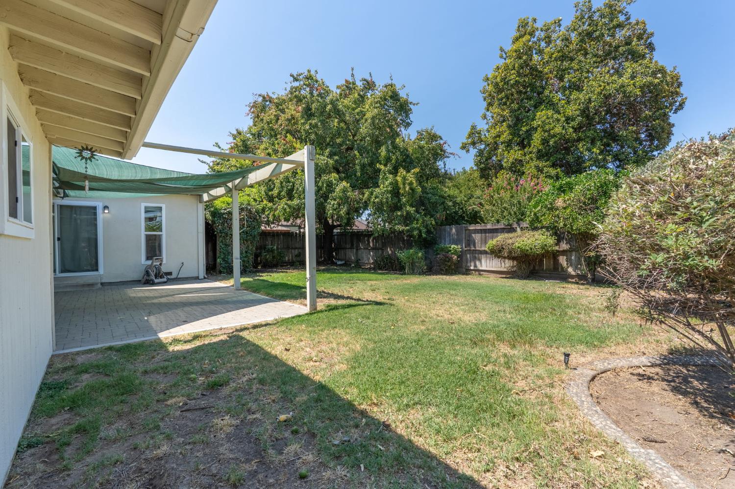 1113 Sonoma Avenue