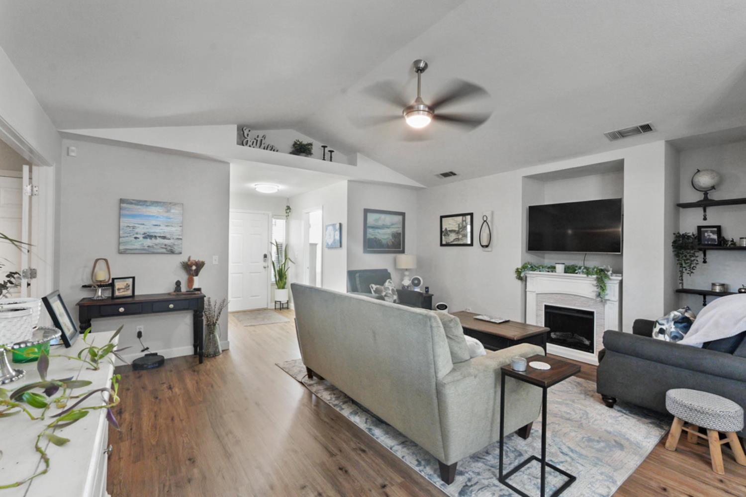 2704 Parkway