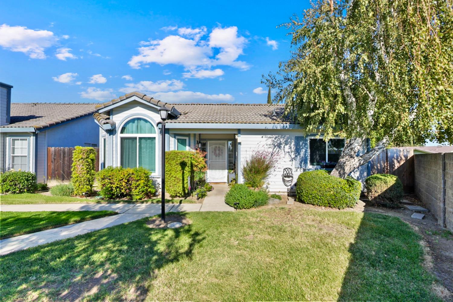 2704 Parkway