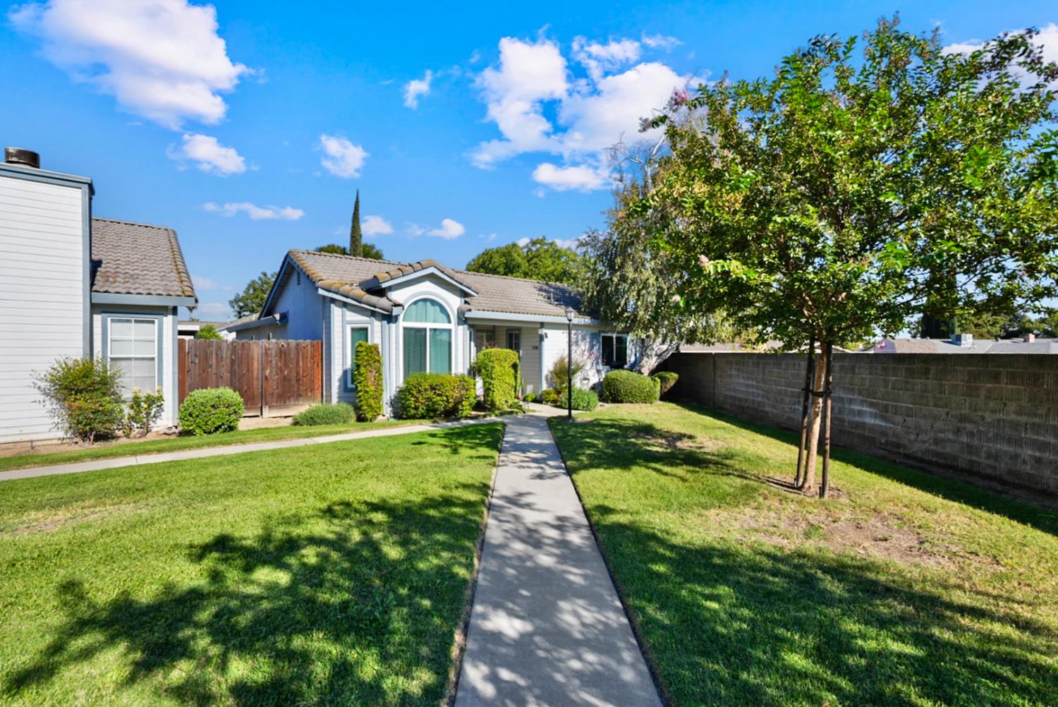 2704 Parkway