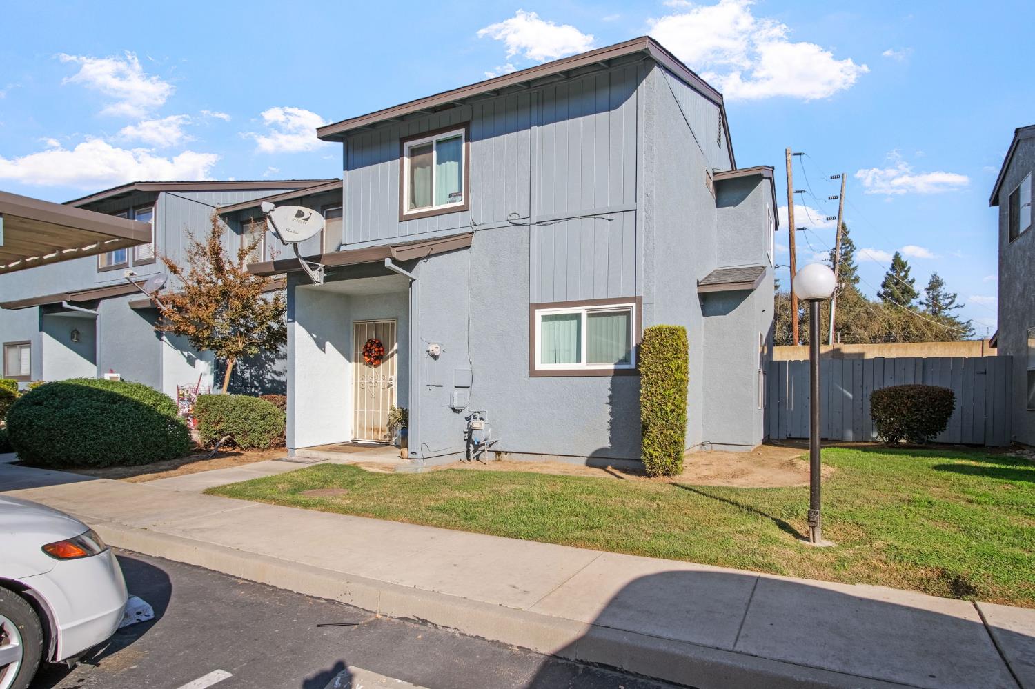 580 Pirinen Lane E