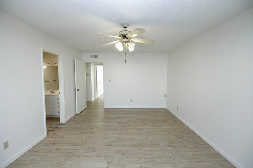 617 W Granger Avenue 17