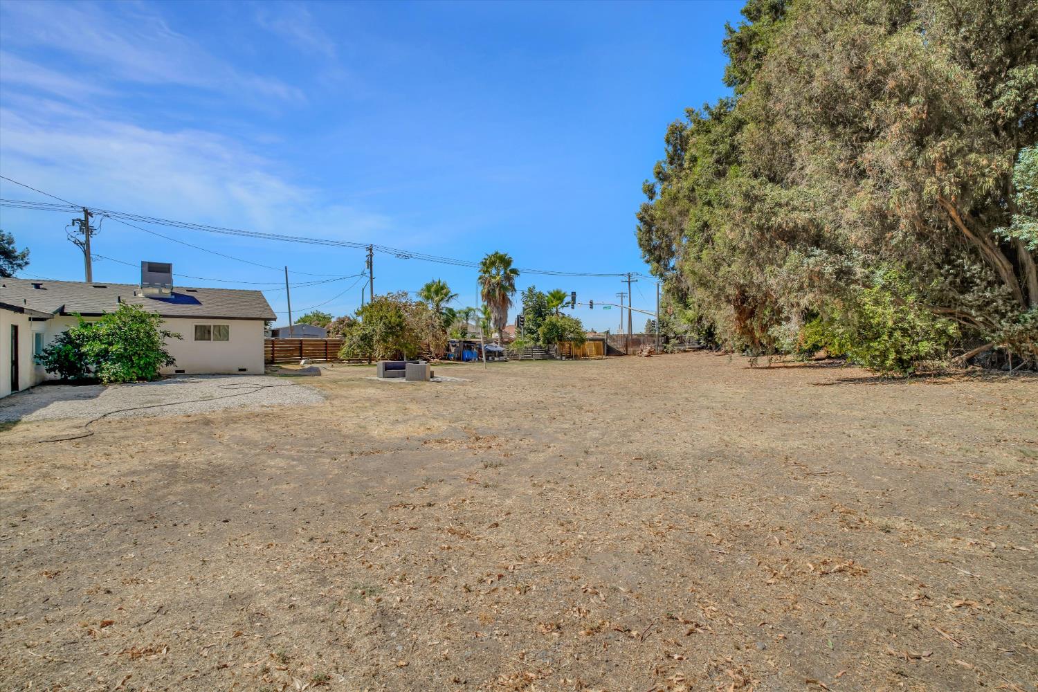 5442 Roselle Avenue