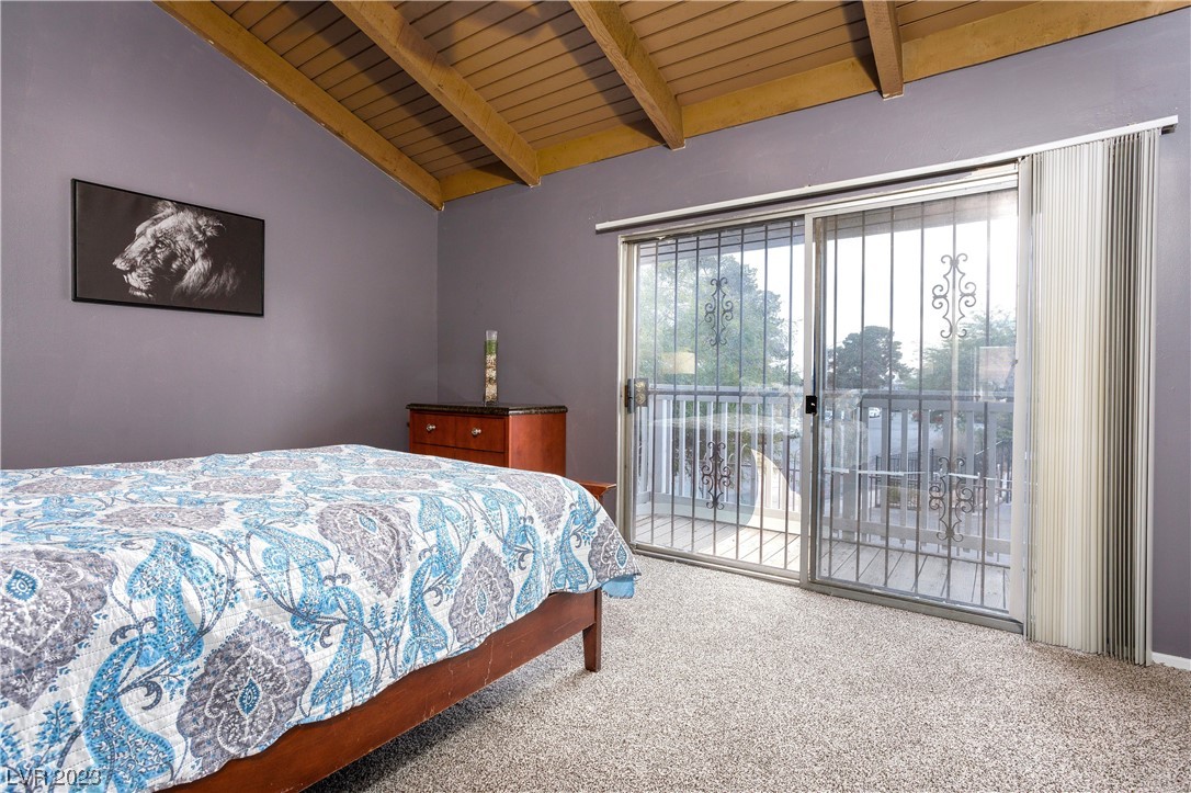 554 Oakbrook Lane