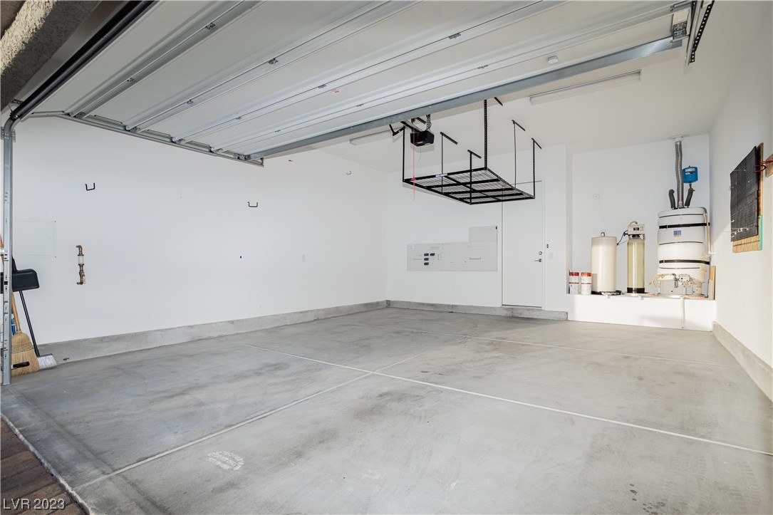 470 Arches Park Avenue