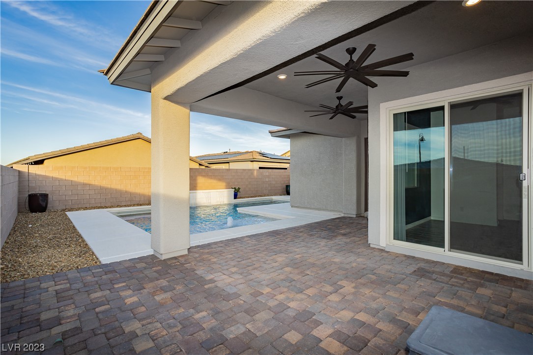 470 Arches Park Avenue