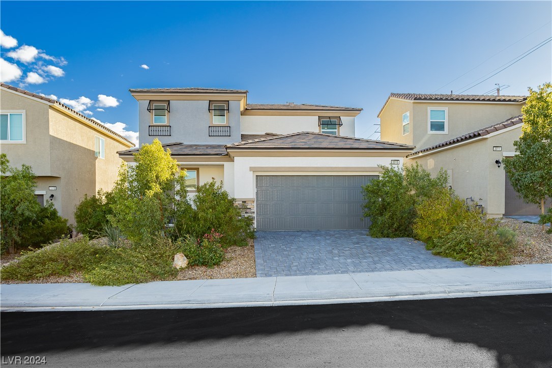 2015 Brewer Avenue