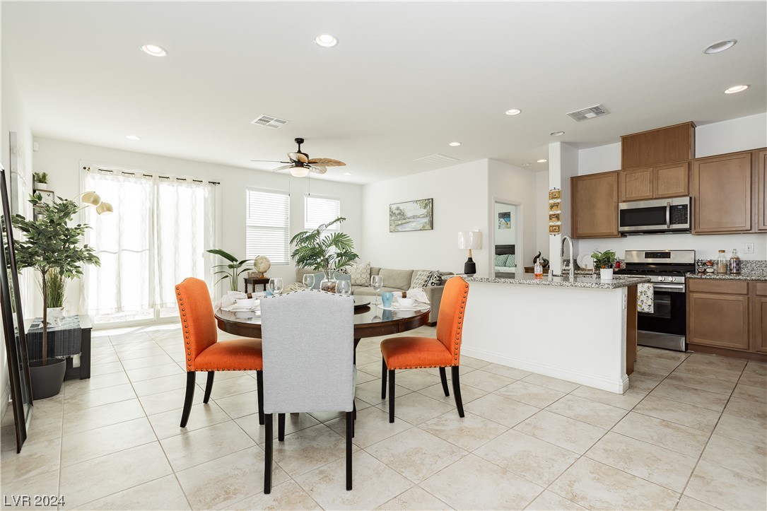 2015 Brewer Avenue