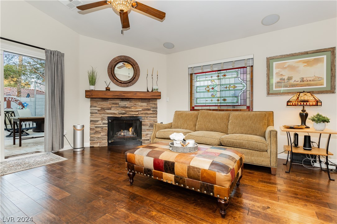 230 Summit Vista Street