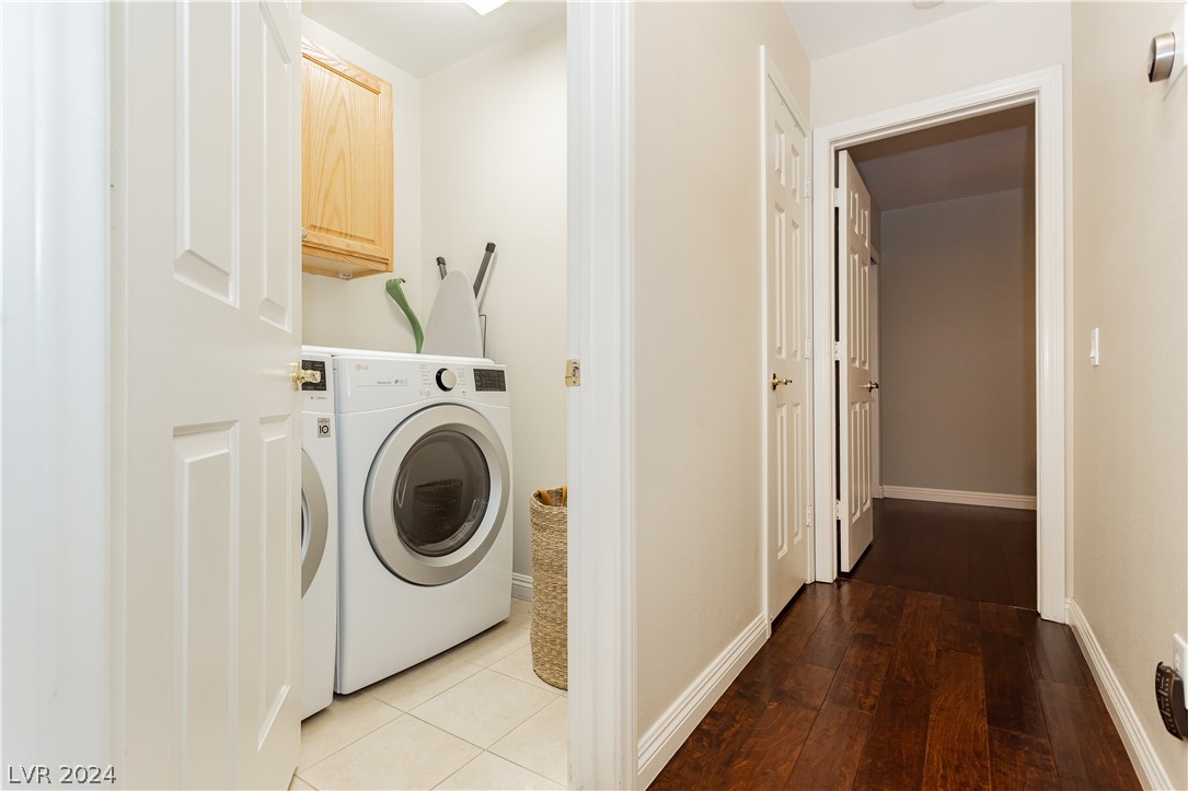 230 Summit Vista Street