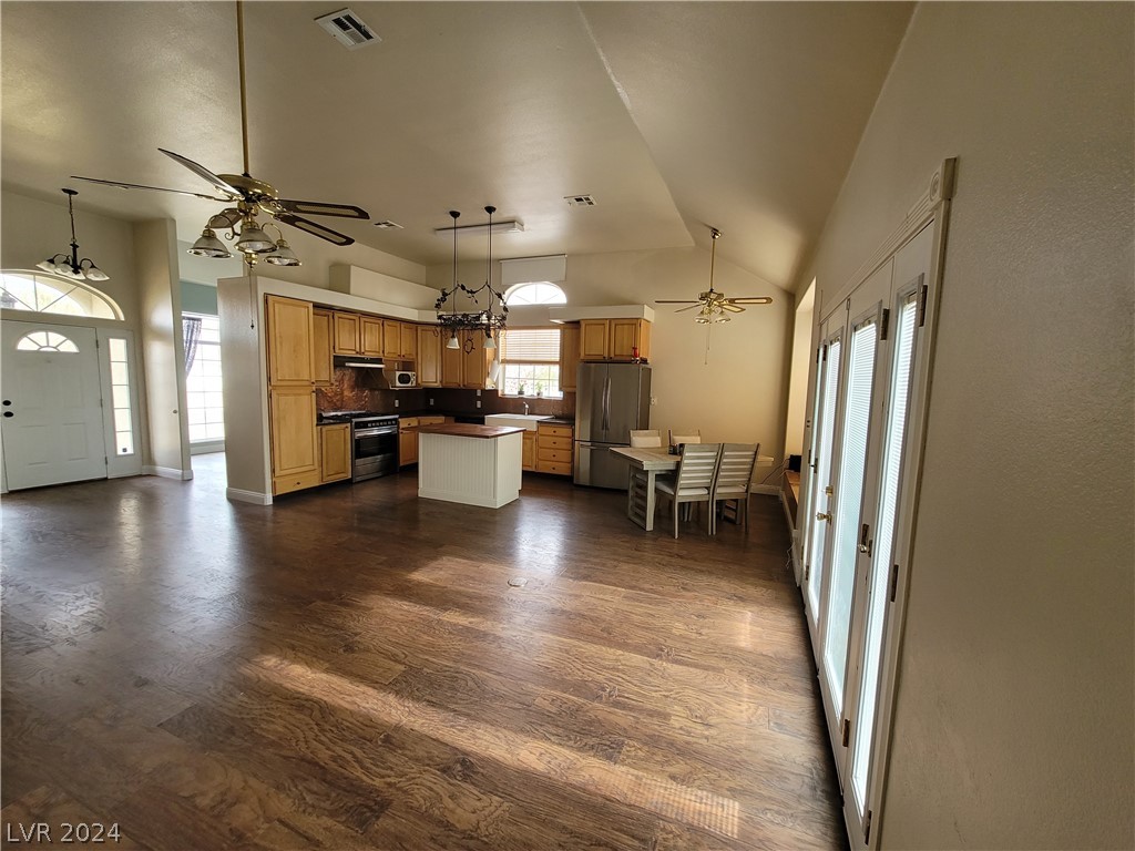 1951 Jim Haworth Court