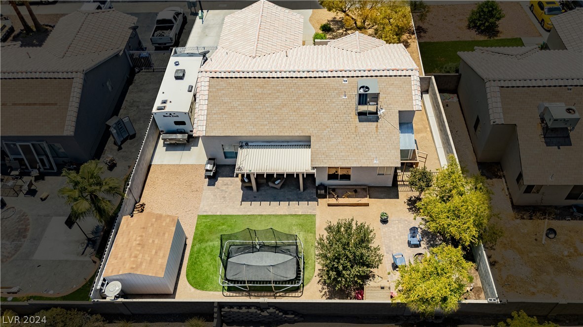 524 Reliance Avenue