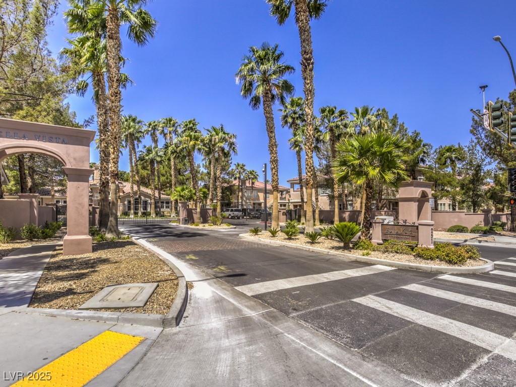 251 South Green Valley Parkway 3412
