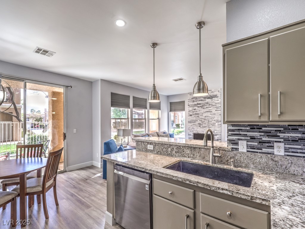 251 South Green Valley Parkway 3412
