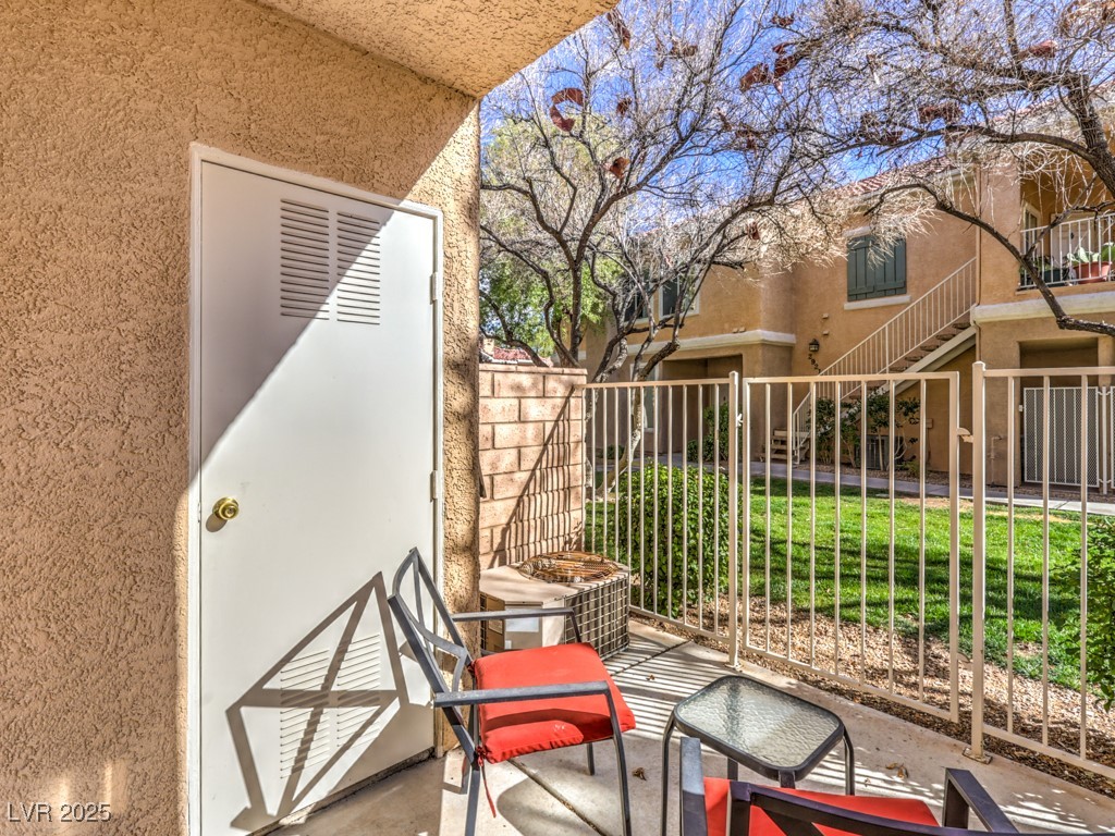 251 South Green Valley Parkway 3412