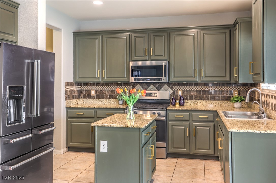 3731 Prairie Orchid Avenue