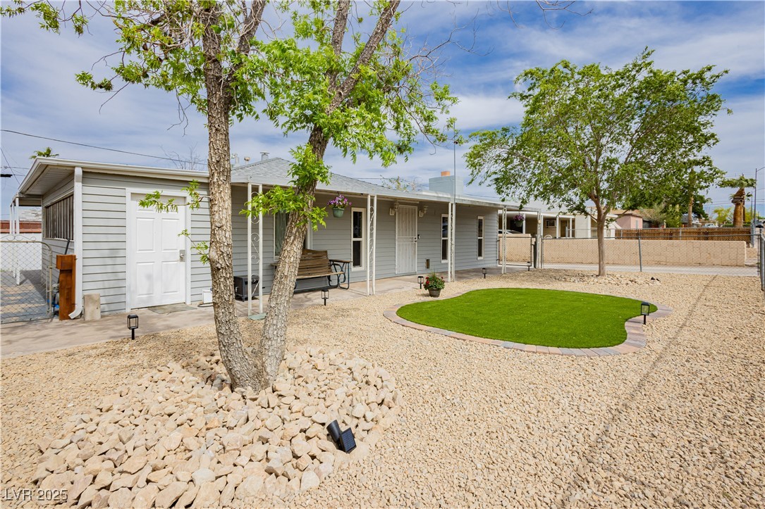 419 National Street
