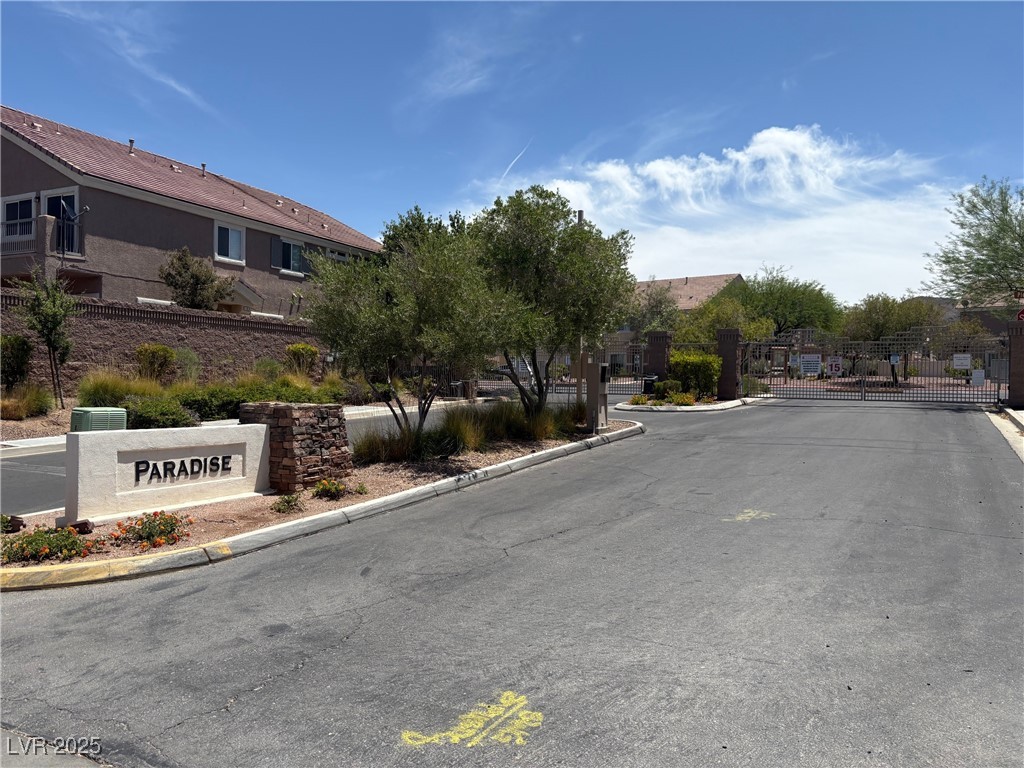 1142 Grass Pond Place 2