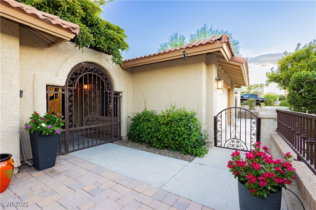 3227 Paintedhills Avenue