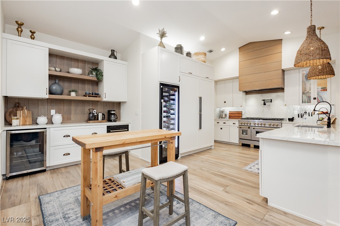 3227 Paintedhills Avenue