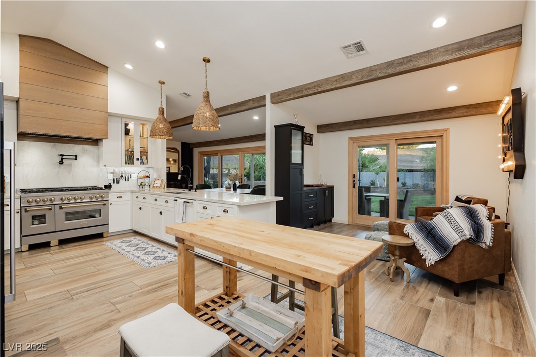 3227 Paintedhills Avenue