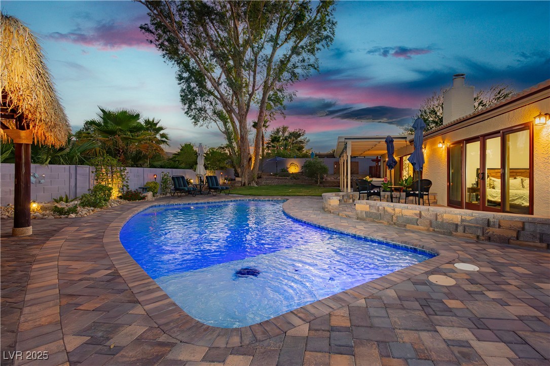 3227 Paintedhills Avenue