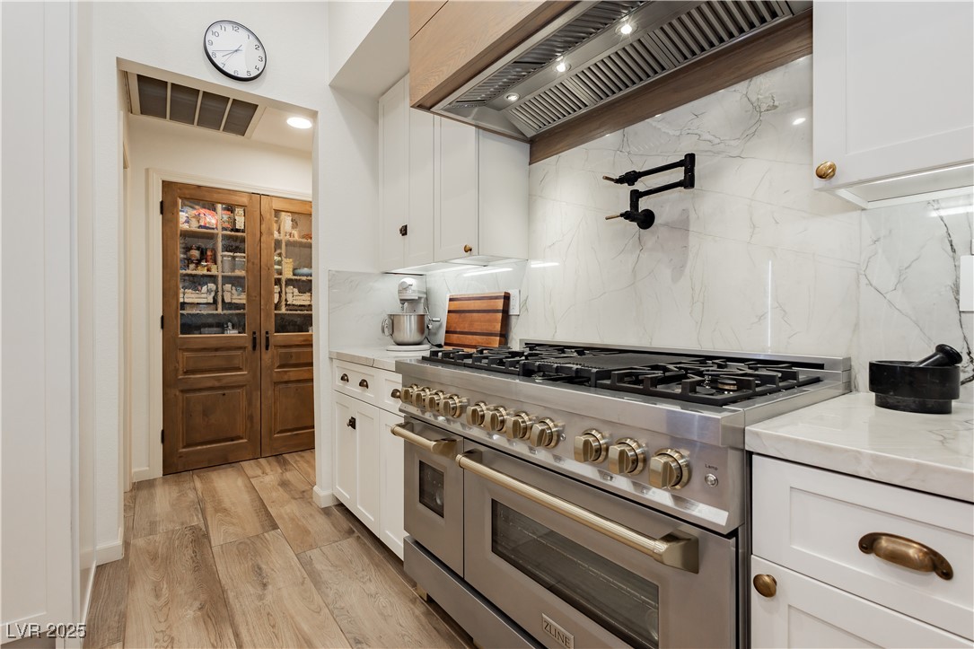 3227 Paintedhills Avenue