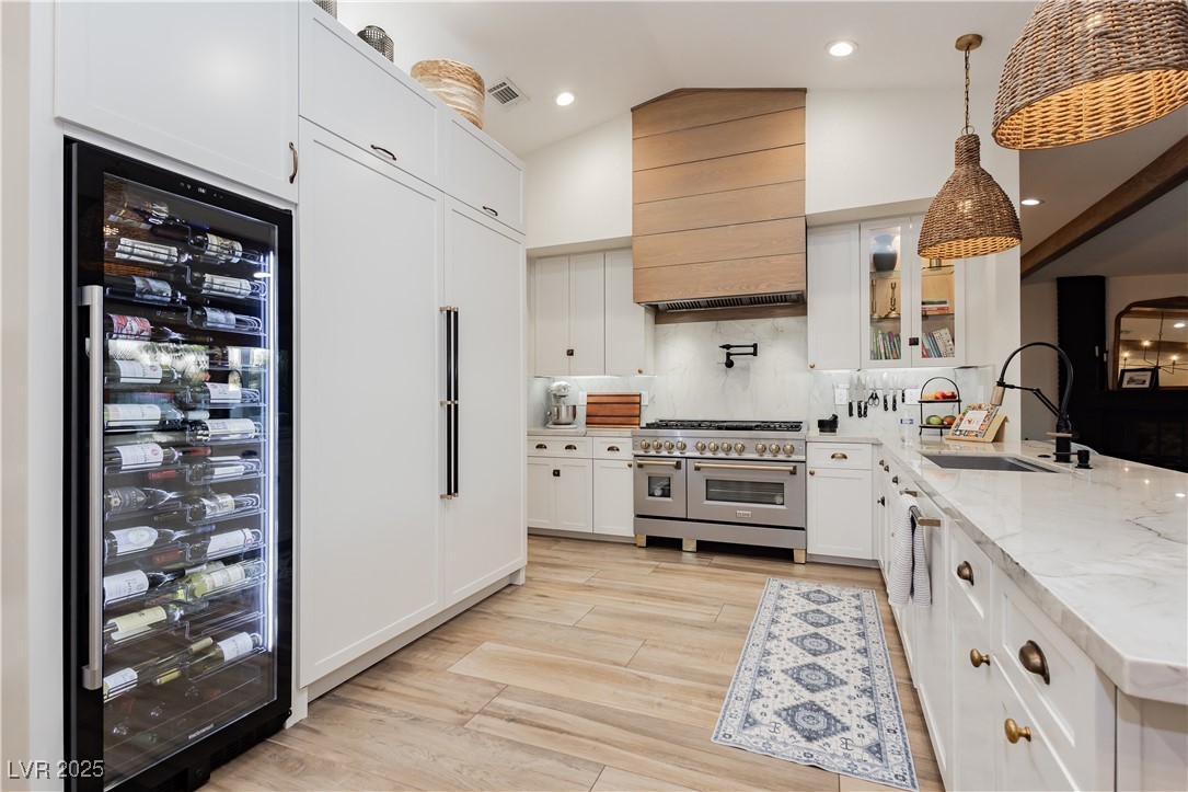 3227 Paintedhills Avenue