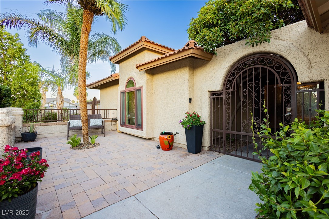 3227 Paintedhills Avenue